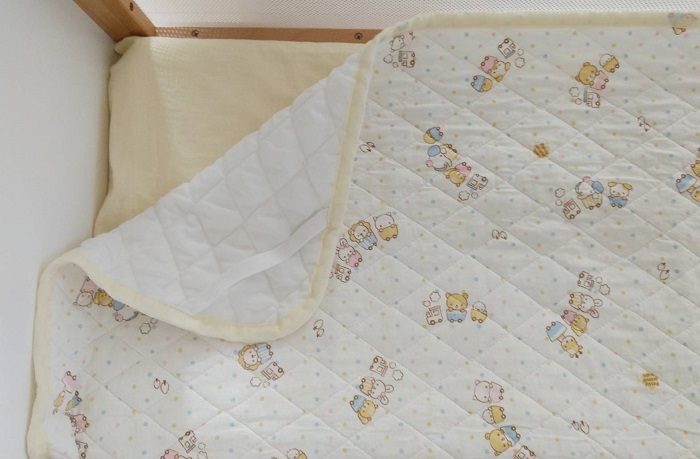 リリワゴンのシーツはバスタオルでok ちょここたいむ